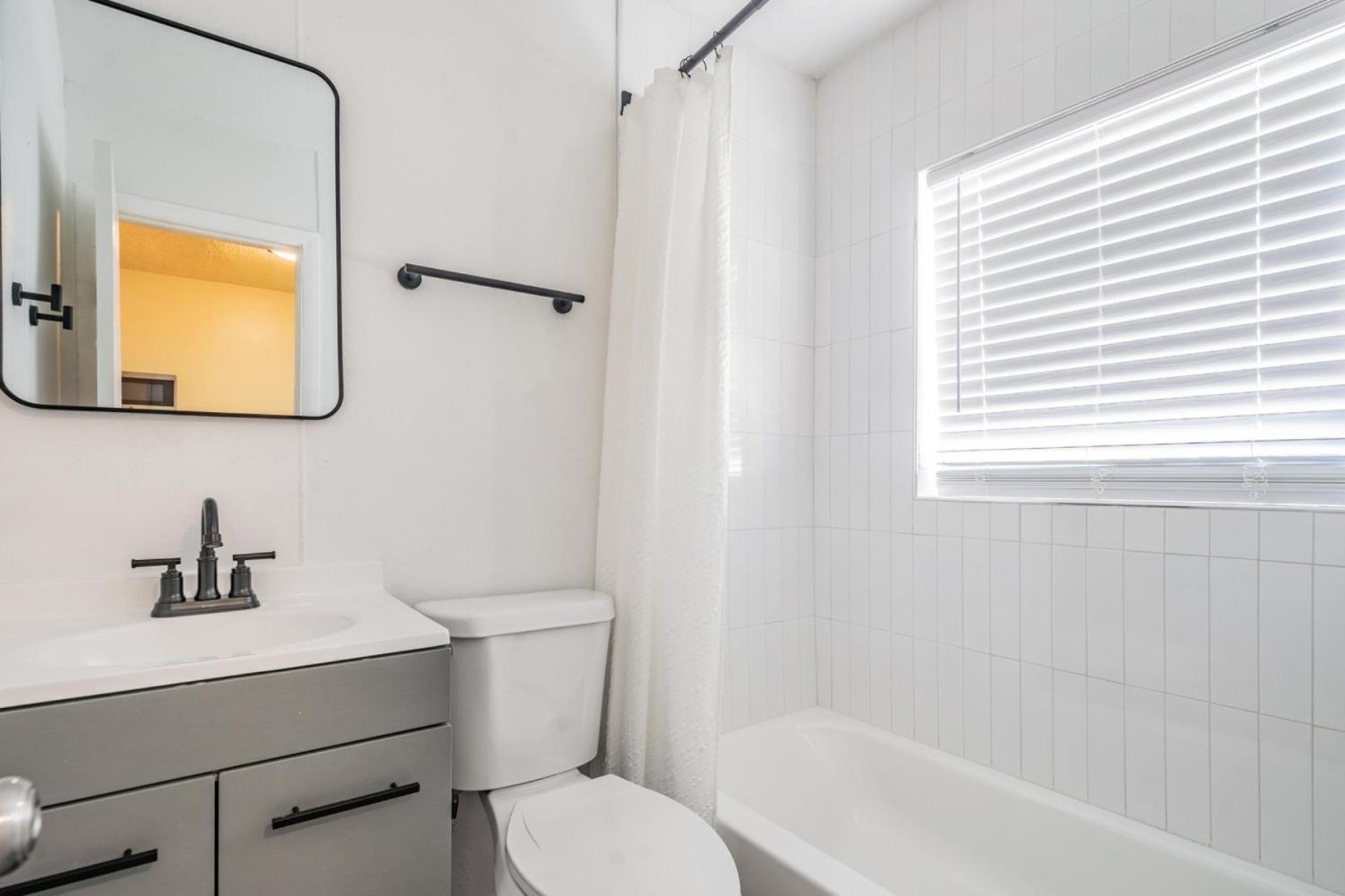 Elegant Studio Apartment In Downtown St Pete - Great Community Events! 圣彼得堡 外观 照片